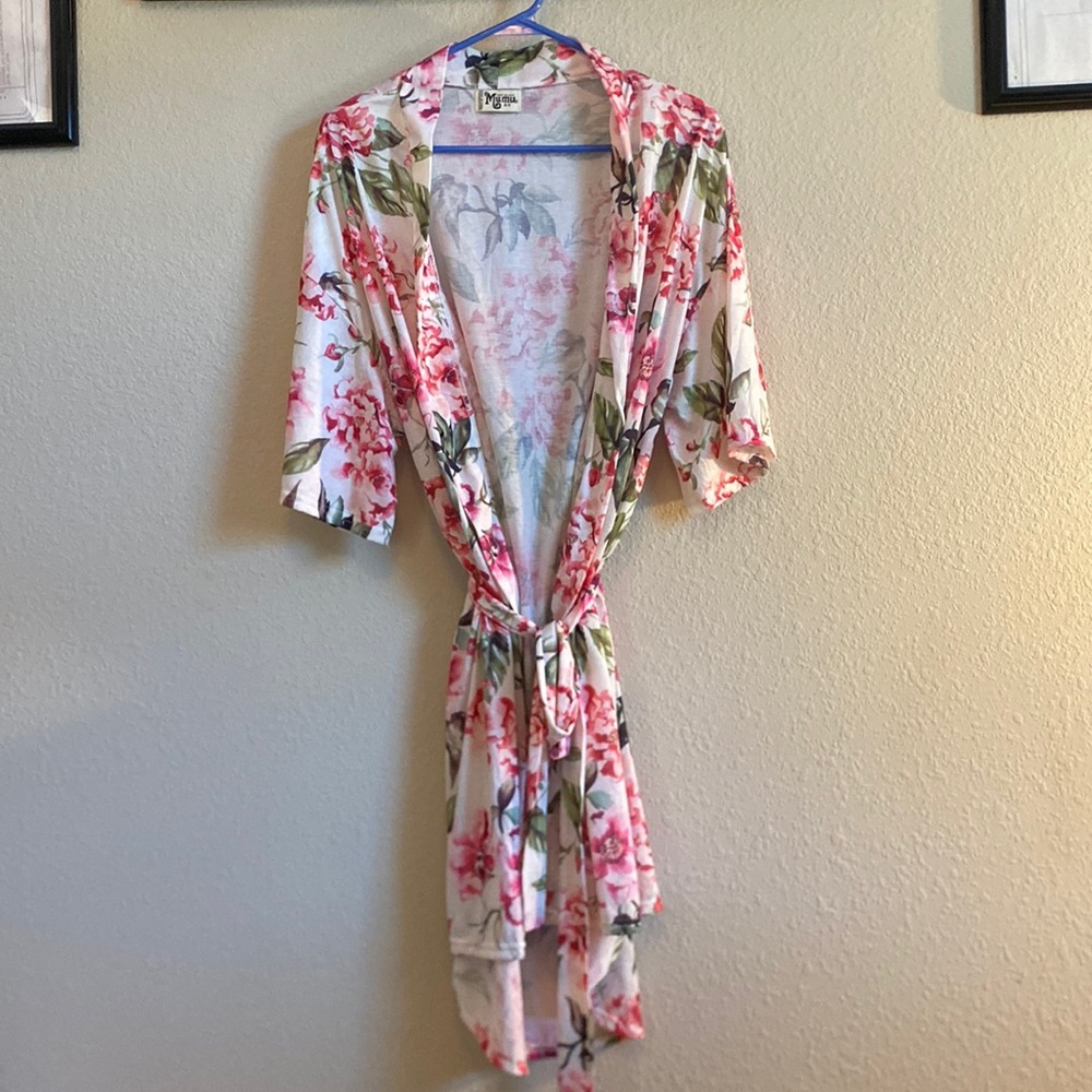 show me your mumu floral robe